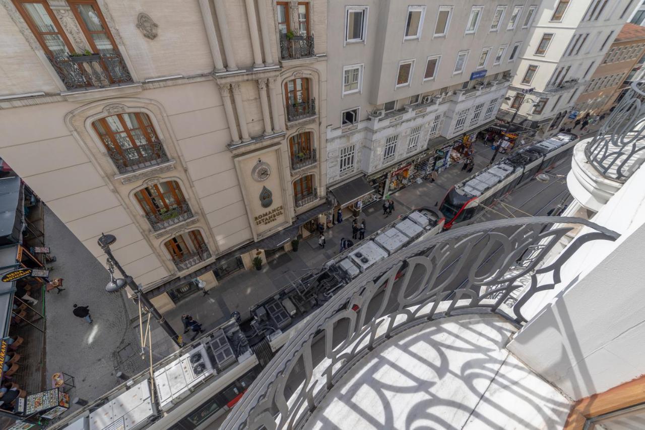 Hotel Black Tulip Istanbul Exterior photo