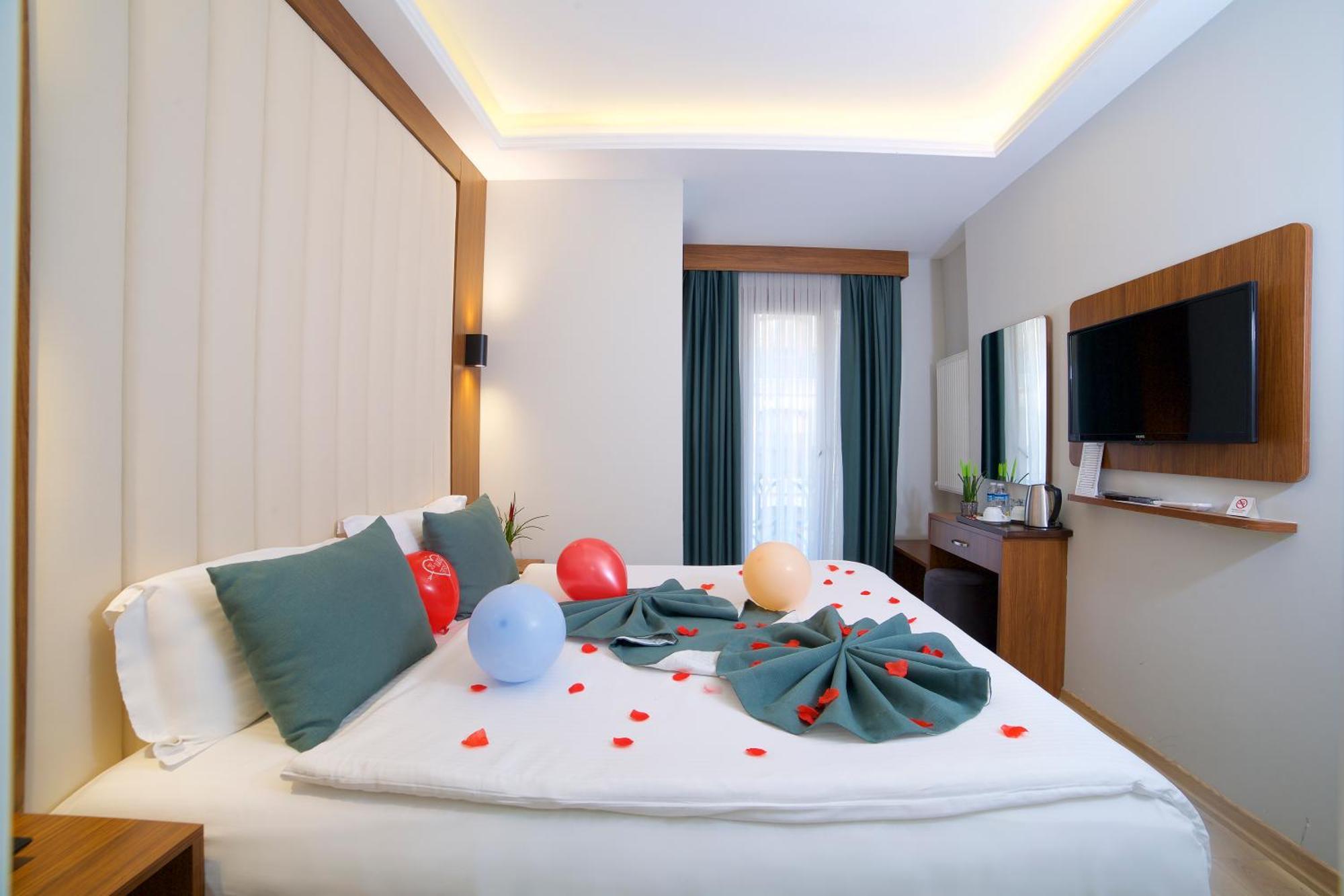 Hotel Black Tulip Istanbul Exterior photo