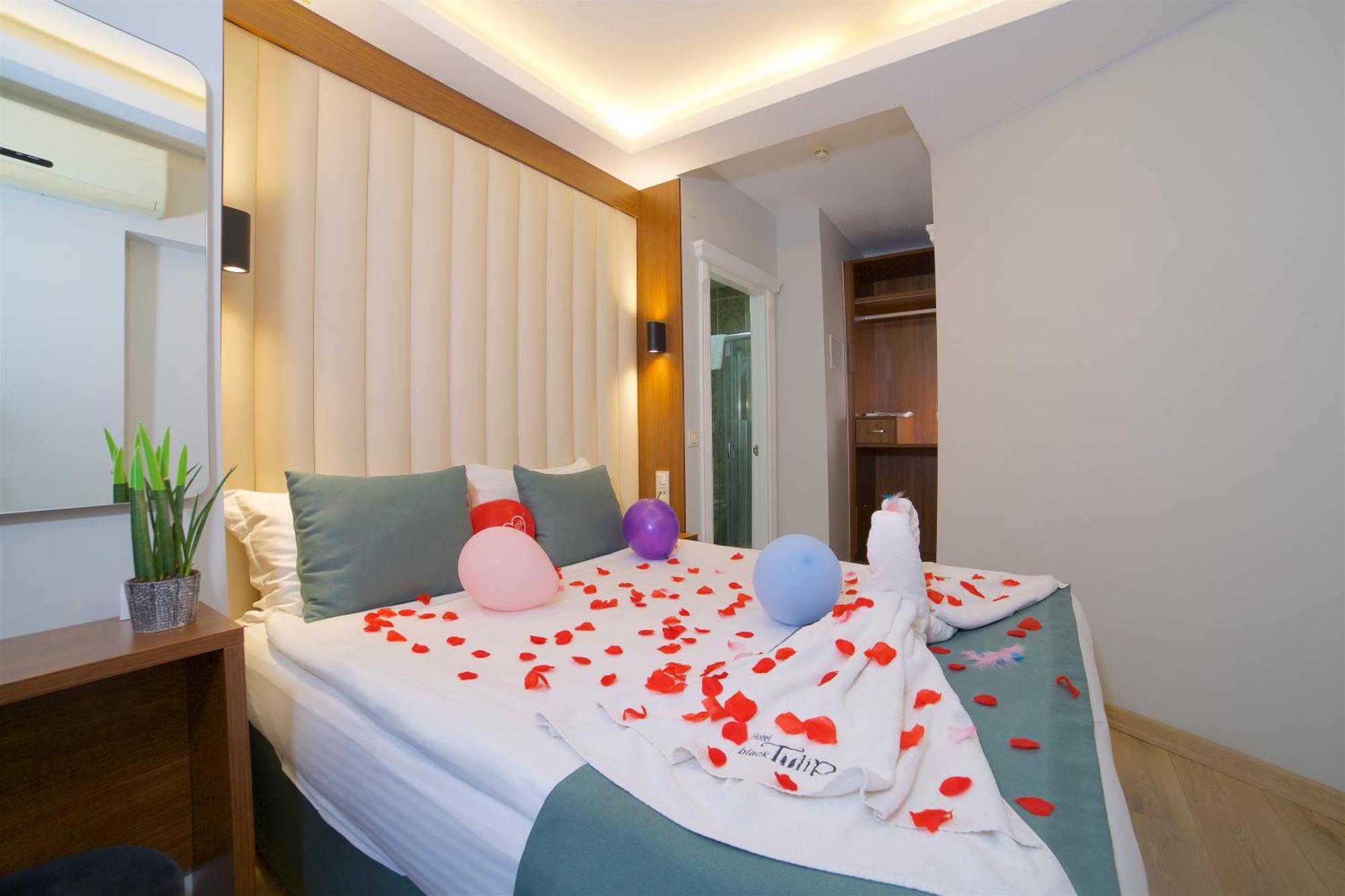 Hotel Black Tulip Istanbul Exterior photo